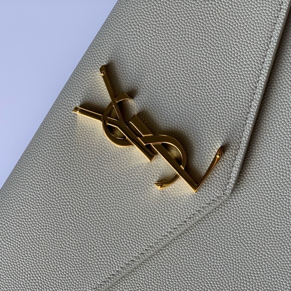 Saint Laurent Uptown Envelope Clutch - Picture 12 of 16